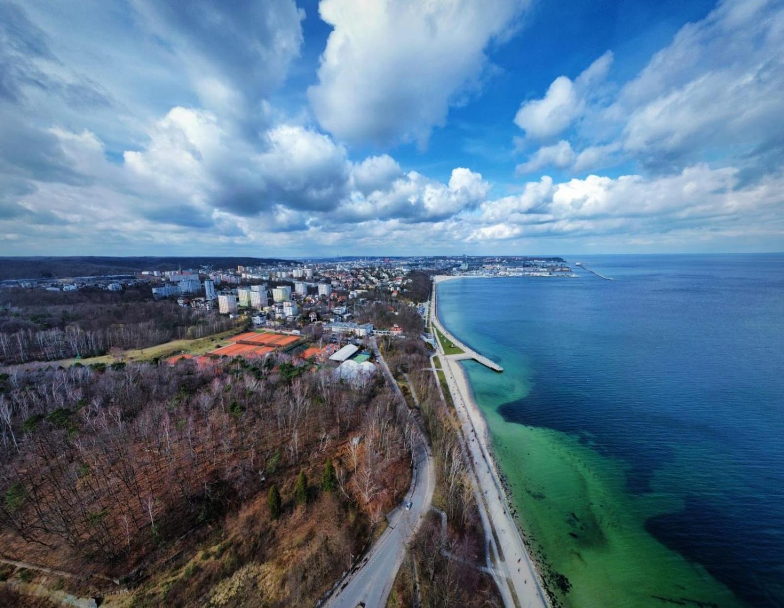 Bayapart - Apartament Mieszkanie Przy Plazy Гдиня Екстериор снимка